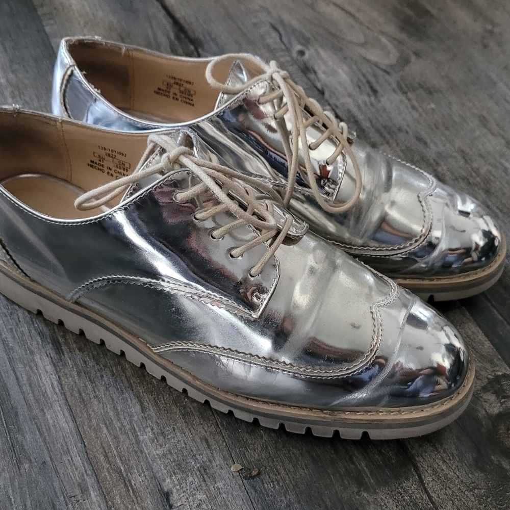 Zara Metallic Silver Oxford Shoes